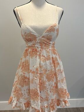 Selfie Leslie mini dress floral orange, size Xs